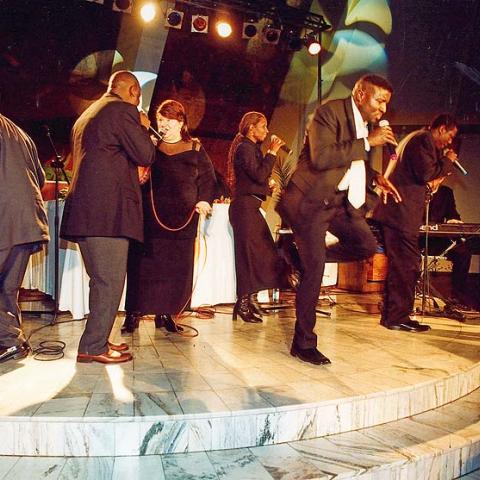 Big Mama & The Golden Six